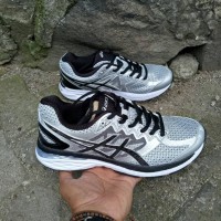 Sepatu Olahraga Asics Gel GT 2000 Import Voli Volley Running Lari Man