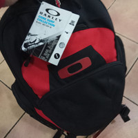 Tas blade 30L DRY/WET ORIGINAl RED LINE Oakley Original backpack