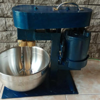Mixer kue buat segala macam adonan basah cake, kue tart, es krim, roti
