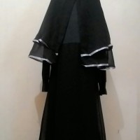 Gamis syari anak warna hitam
