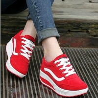 Sepatu Distro Wanita Cats Vans Terbaru