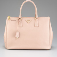 tas wanita merk PRADA saffiano original leather.