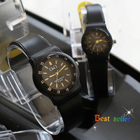 jam tangan couple QnQ murah Kw super / jtr 1179