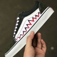 sepatu vans old skool x bape sharktooth olive green