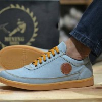 sepatu pria mining dilan