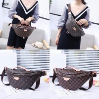 SALE LEBARAN!!! TAS PINGGANG Lv Bumbag 202G