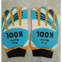 sarung tangan kiper sepak bola atau futsal anak Diskon