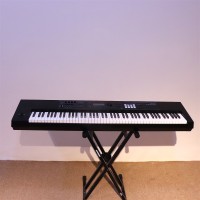 SYNTHESIZER ROLAND JUNO-DS88