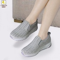 NEW ITEM SEPATU MERK LINCON SWAROZKY SERI NB 018