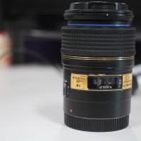 Lensa Tamron 90mm f/2.8 Di 1:1 macro non vc for canon