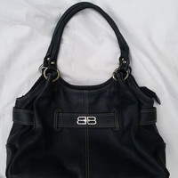 tas handbag BALENCIAGA Paris bahan full kulit size 25x35cm Mulus