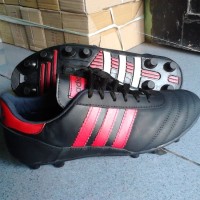 SEPATU KULIT BOLA ADIDAS HITAM LIST MERAH