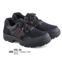 Sepatu Gunung / Boot / Trekking Pria hitam Everflow VRL 03 ori murah