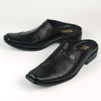 Sendal Slop Pria/ Sepatu Sandal Bustong cowok 8011 Semi Formal Kulit