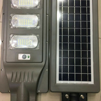 lampu jalan led pju solar cell tenaga surya all in one 90w 90 watt