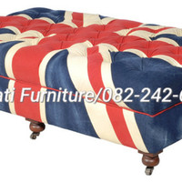 Kursi sofa puk inggris (lemari,dipan,nakas,bufet,figura,kursi,meja)