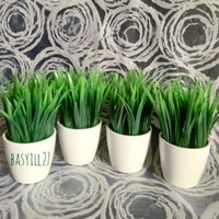 Tanaman hias rumput palsu / bunga plastik / dekorasi / rumput sintetis