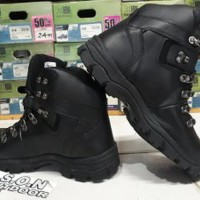 SEPATU GUNUNG KARRIMOR KSB SKIDDAW NEW ORIGINAL NO BOX Berkualitas