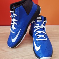 SEPATU BASKET ANAK NIKE TEAM HUSTLE D7 GS UKURAN KECIL SIZE 37