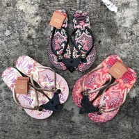 Sandal Jepit Wanita Merk Havaianas Flip Batik