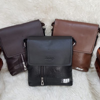 TAS SELEMPANG KULIT PRIA MERK JEEP