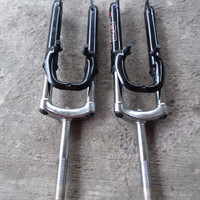 Fork Sepeda Mtb Ukuran 26 Merk Evo 226 Warna Hitam