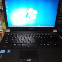Laptop Toshiba Intel Core i5 ivpPro Ram 4GB HDD 320GB Baru