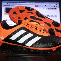 Sepatu Bola Adidas Predator Hitam Orange KW