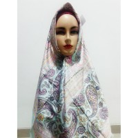 Jilbab /Jilbab Segi Empat / Jilbab Murah / Hijab Satin Berkualitas