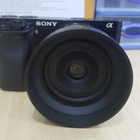Kamera Mirrorless Sony A6000 + Lensa Fix Sigma 30MM