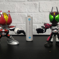 Mainan Figure Kamen Rider Decade dan Den-O