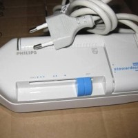 NEW! PHILIPS TRAVEL IRON - SETRIKA MINI / LIPAT HD1301 MURAH