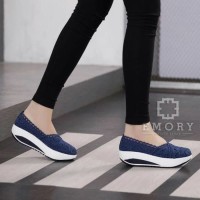 Sepatu Wanita Brukat Sneakers Kets Slip on Santai terbaru Promo Murah
