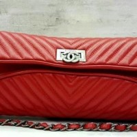 SALE!! Chanel Chevron Clutch Red / Tas / Dompet Pesta Wanita Branded