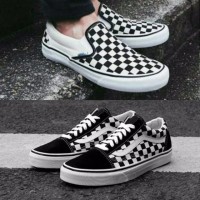 IMPOR LIMITED EDITION Sepatu Vans Slip On Old Skool Motif Catur Free
