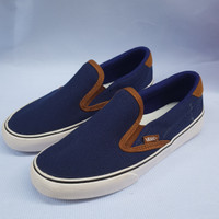 Vans sepatu slip on pria