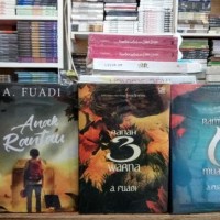 Novel - Anak Rantau - Ranah 3 Warna - Rantau Muara - A Fuadi