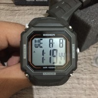 eiger digital watch