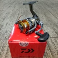 SPECIAL EDITION Reel Pancing Daiwa Crossfire 3000 3BI 3 1bb Ba Murah
