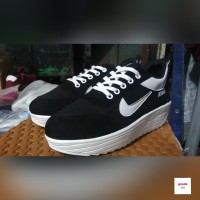 Nike Wedges Hitam Sepatu Wanita