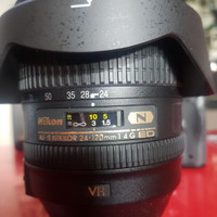 Lensa Nikon AF-S Nikkor 24-120mm G ED VR