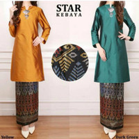 Atasan kebaya kurung Ibu Iriana