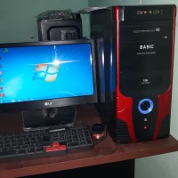 1set preloved pc rakitan dan monitor lcd LG 14inc