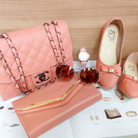 tas wanita tas terbaru 2018 tas selempang chanel dompet warna salmon