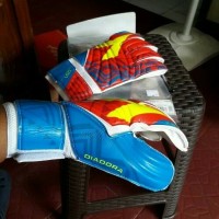 Sarung tangan GLOVE DIADORA