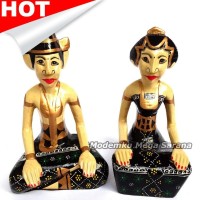 jual Pajangan Loro Blonyo Kayu Batik Khas Jogja 17x10x7cm