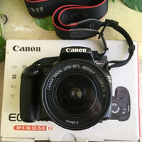 kamera canon D1100