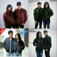 Fashion terlaris keren ( MUST HAVE) 2 IN 1 JAKET BOMBER COU