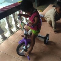 Sepeda Anak Roda Tiga Yoe yoe Model BMX Besi Kuat Kado Hadiah Karet