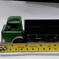 DINKY TOYS 24XT FORD STAR V8 TAXI logo counter for painting